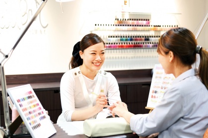 入社１年目にして全国社内試験で総合優勝！