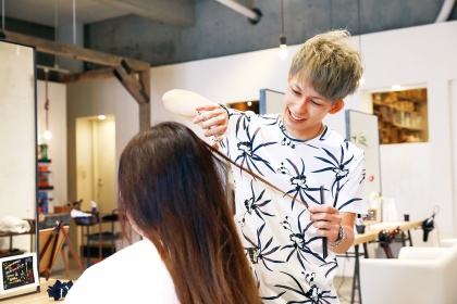 お店の代表としてヘアショーに出演！