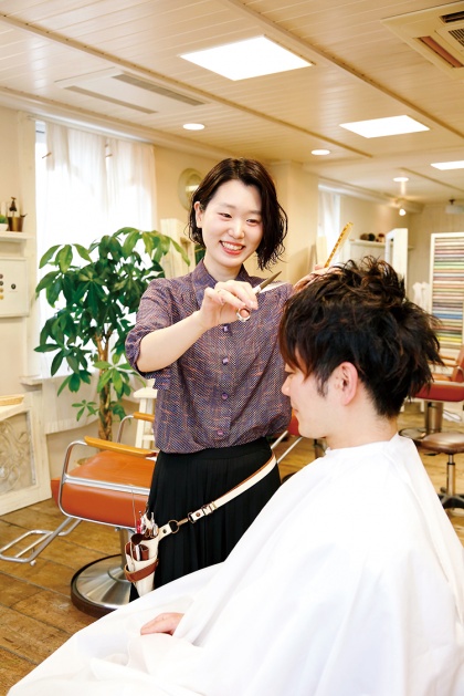 入社５年目で店長に抜擢６年目でディレクターを兼任！