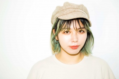 東京で雑誌などのヘアメイクで活躍中！