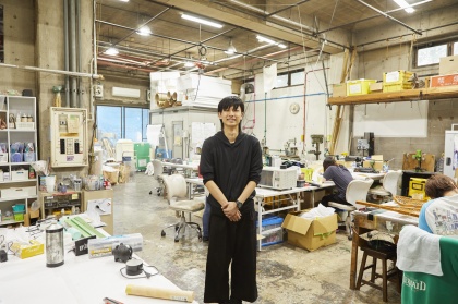 造形技術を駆使して、
ミュージカルのステージを
つくっています