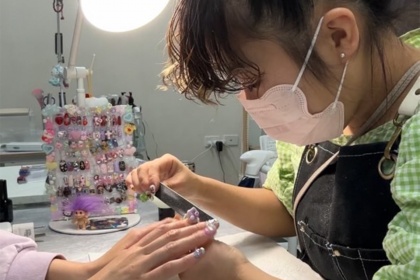 ワーキングホリデーでネイリストとして海外に挑戦