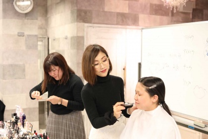 プロフェッショナルメイクアップII