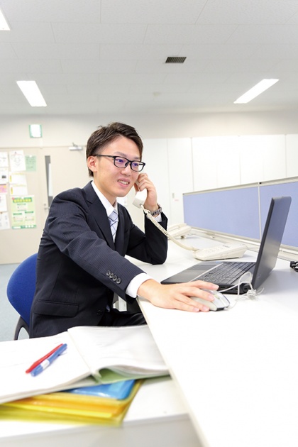 正確性とスピードが求められる現場で、英語が持つ実用性とおもしろさを実感