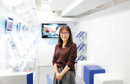 貿易業務の知識と英語力を活かし海外サポートや輸出書類の作成を担当