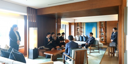 「ホテルマネージメント」