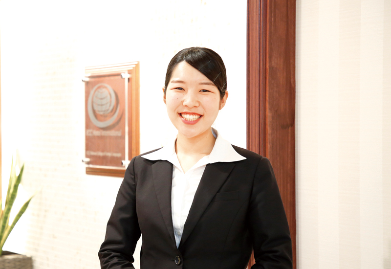 「Hotel English」で学んだ表現や学外活動の経験が、就活の強みに