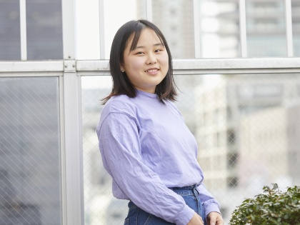 日本語を学ぶには最適の環境。大学進学後、投資分野を学び母国に戻りたい。