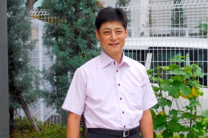 実社会で通用するビジネス ノウハウを授業に取り入れ ながら指導！