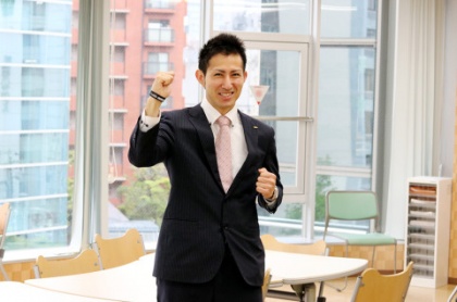 学生のやる気に火をつけます！ 元消防士の教務課担当☆